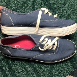 Euc navy blue Keds size 8.5